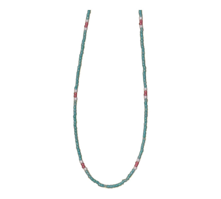 🌊 Seafoam Stripe Beaded Necklace