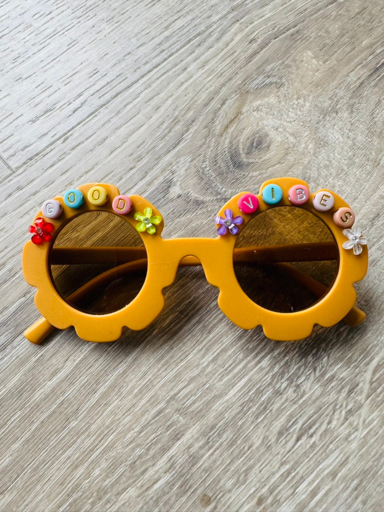 ☀️ Good Vibes Sunnies